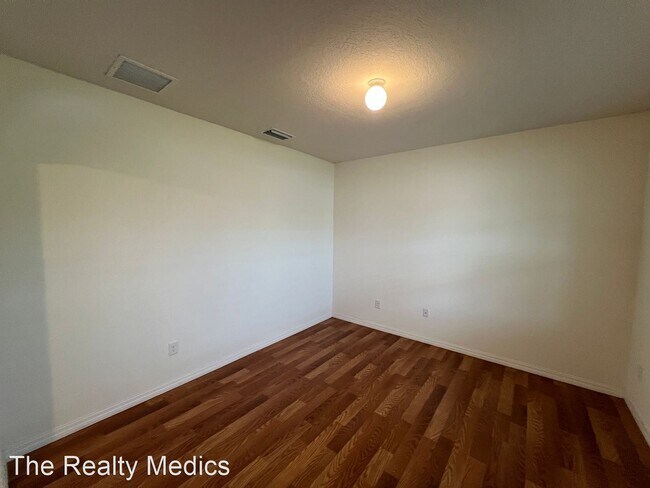 Foto del edificio - 5 br, 3 bath House - 9708 Pepper Tree Trail