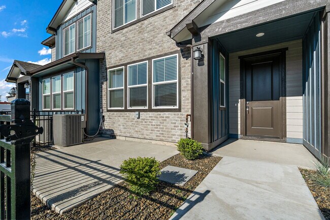 Gated Patio - 4255 W Flint Dr