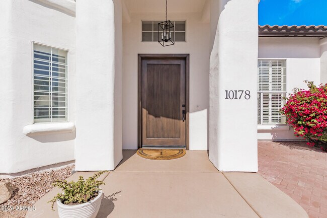 Building Photo - 10178 E Corrine Dr