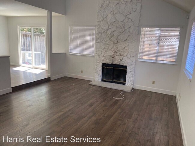 Building Photo - 3 br, 2.5 bath House - 248 Rachael Place