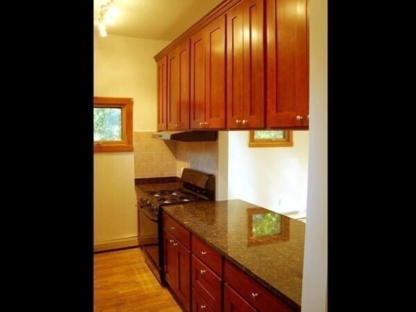 Foto del edificio - 150 Allston St
