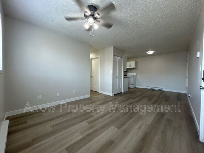 Foto del edificio - 902 East E Street