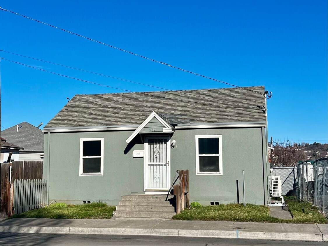 709 SW Frazer Ave, Pendleton, OR 97801 House Rental in Pendleton, OR