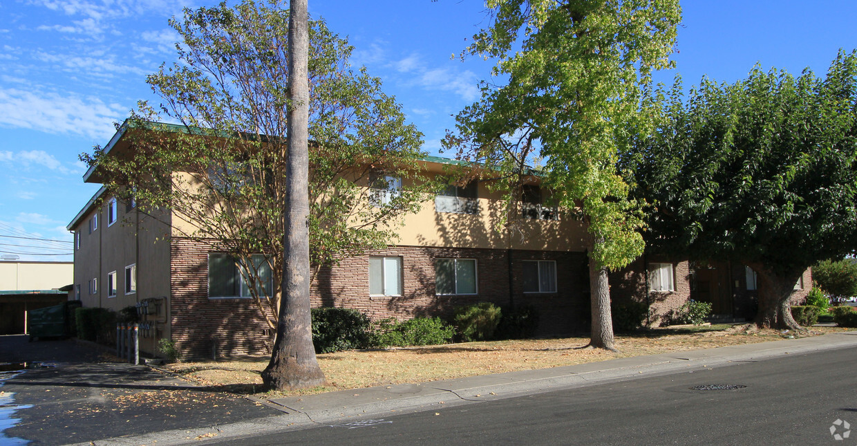 Primary Photo - Arden Villa Apartments