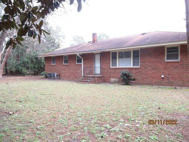 Building Photo - 534 Benton Ct