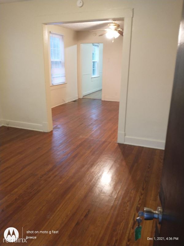 Building Photo - 3 br, 1 bath House - 3512 Briel St