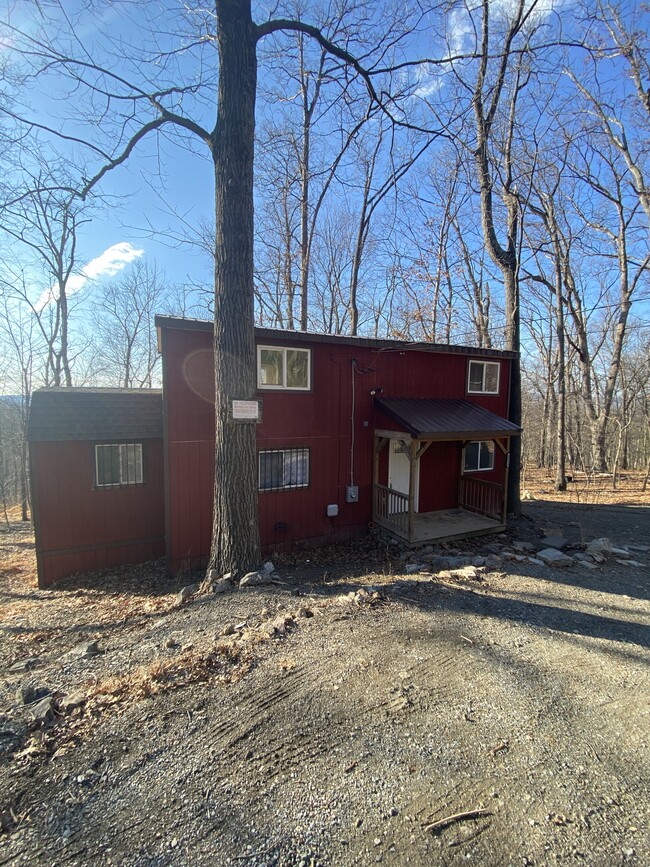 Foto del edificio - 1512 Nancy Jack Rd