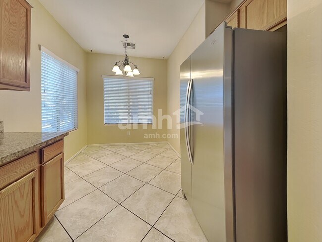 Foto del edificio - 8851 W Payson Rd