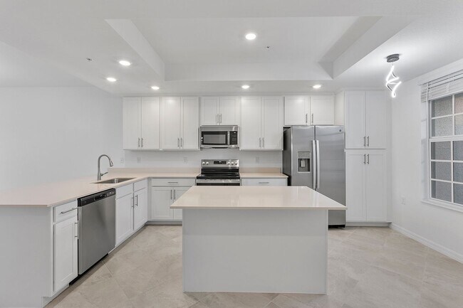 Foto del edificio - 15185 Bluffton Ln
