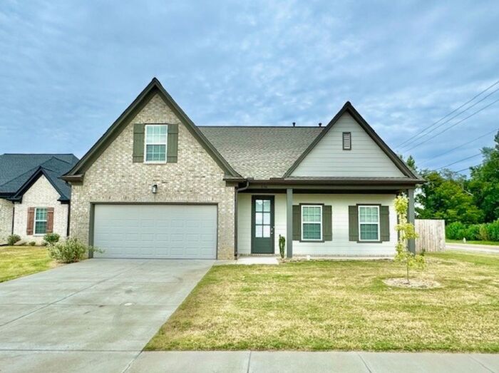 Primary Photo - Now Leasing a 4-Bedrom 2.5 Bath Home in Mi...
