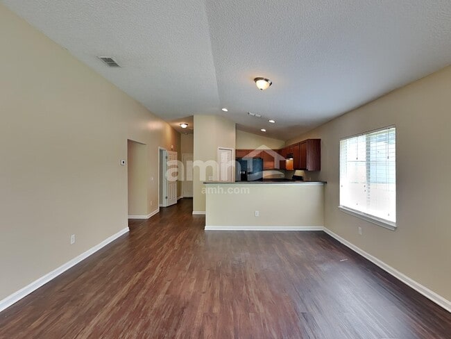 Building Photo - 6126 Sage Willow Way