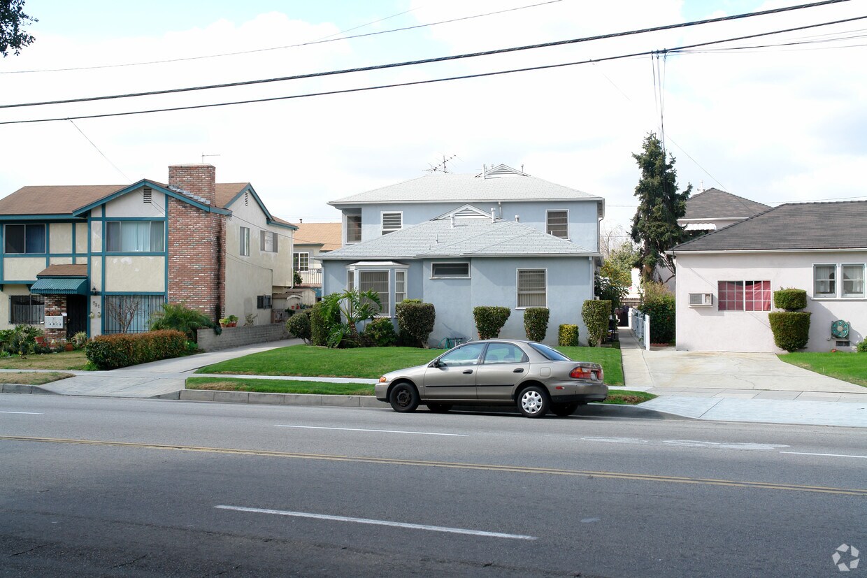 733 S Verdugo Rd, Glendale, CA 91205 Apartments in Glendale, CA