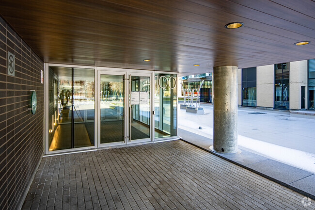 Entrance - Bassins du Havre Pier 3
