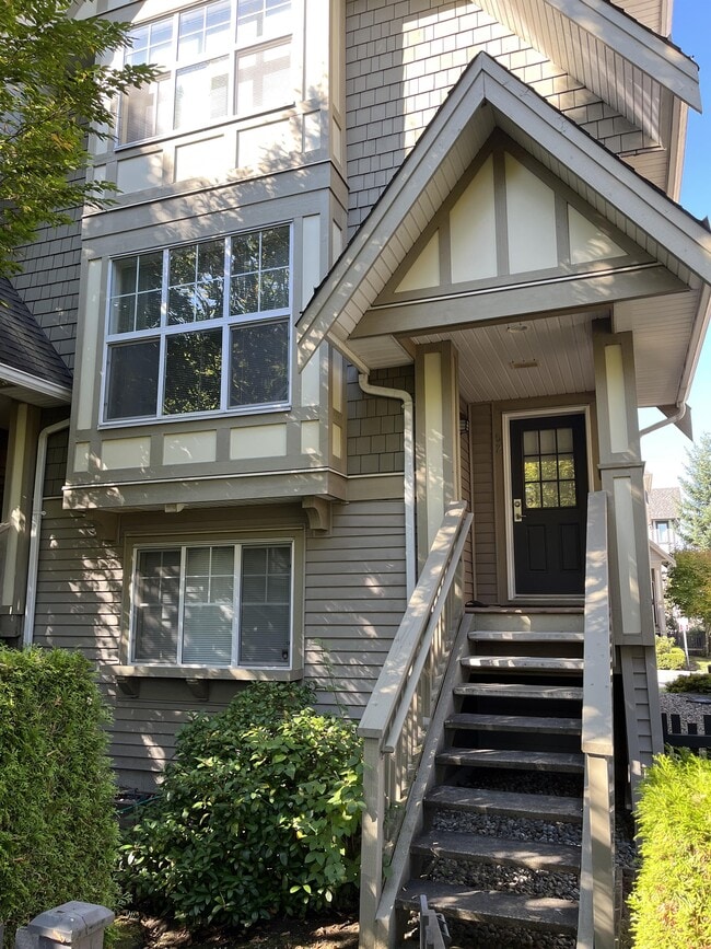Building Photo - 8089-8209 209 St