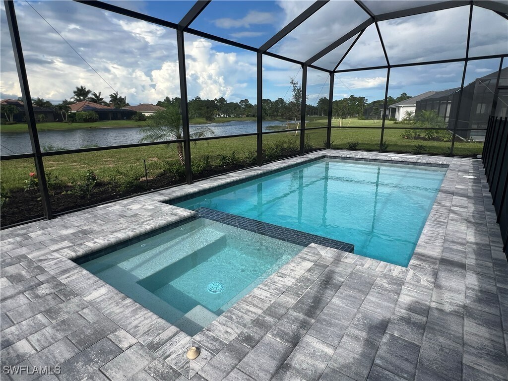 Foto principal - 2357 Avocado Ln