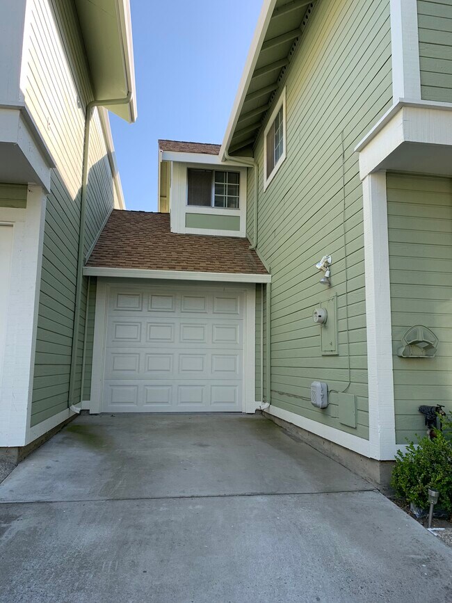 Building Photo - 1081 Rymar Way