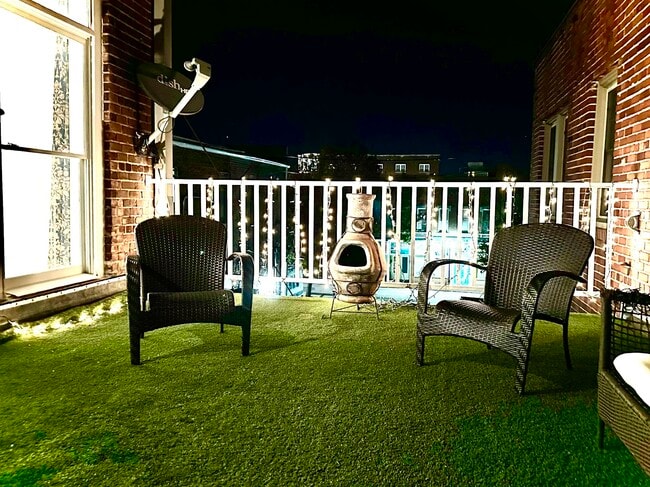 terrace - 123 N Main St