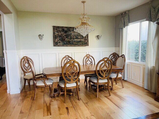 Foto del edificio - 21827 Taylor Ct