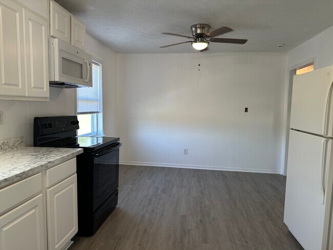 Foto del edificio - 3 bedroom 2 bath home in Orchard Hill