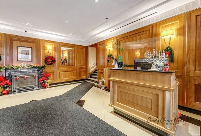 Building Photo - 104-20 68th Dr