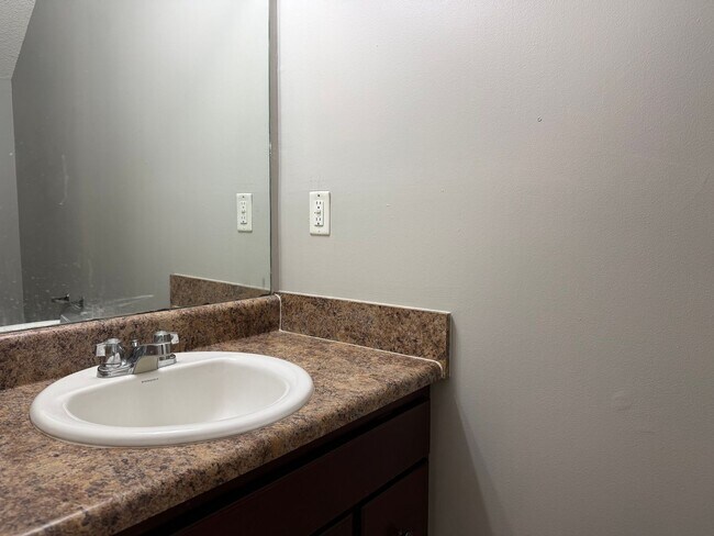 Foto del edificio - 2510 Barnesdale Wy