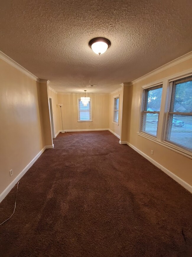 Building Photo - 1274 Railton Rd