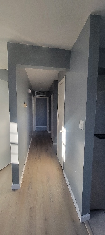 Building Photo - 8022 Beech Ave