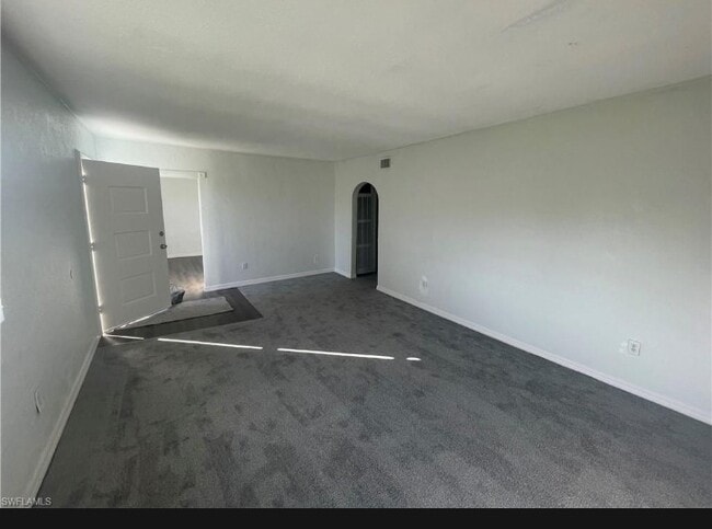 Building Photo - 23476 Harper Ave