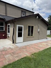 Building Photo - 4N553 IL-83