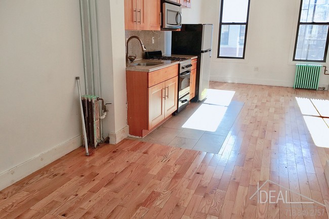 Foto del edificio - Bushwick Studio on the 3rd Floor