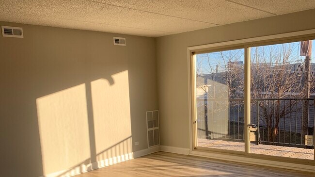 Foto del edificio - 8141 W 84th Pl