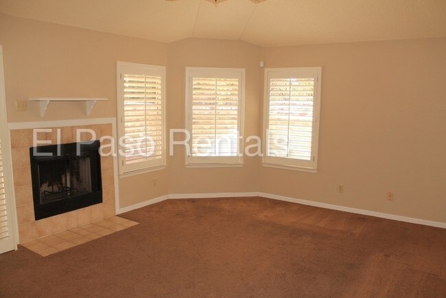 Building Photo - 1216 Velma Miles Pl
