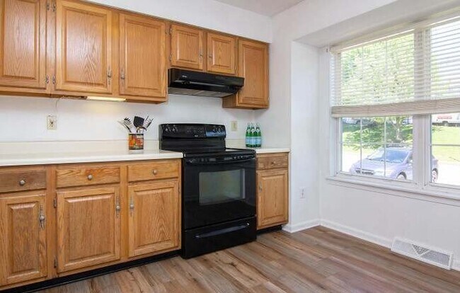 Foto del edificio - 436 Spalding Ct