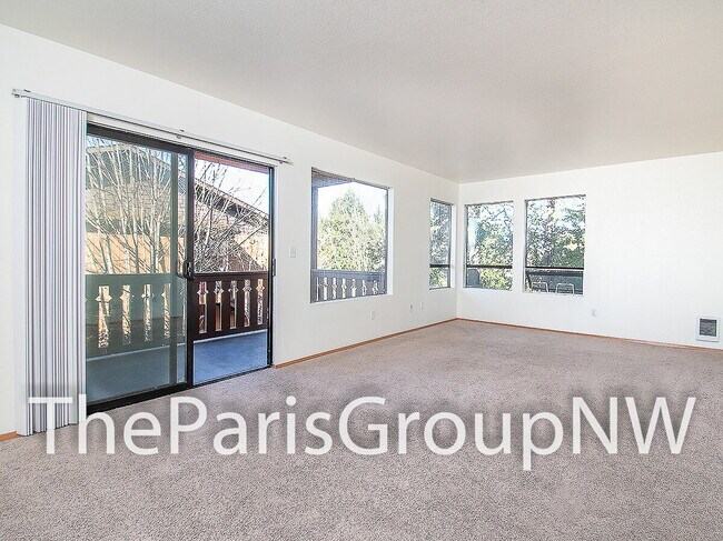 Building Photo - Big & Beautiful South Seattle 2BR/2BA