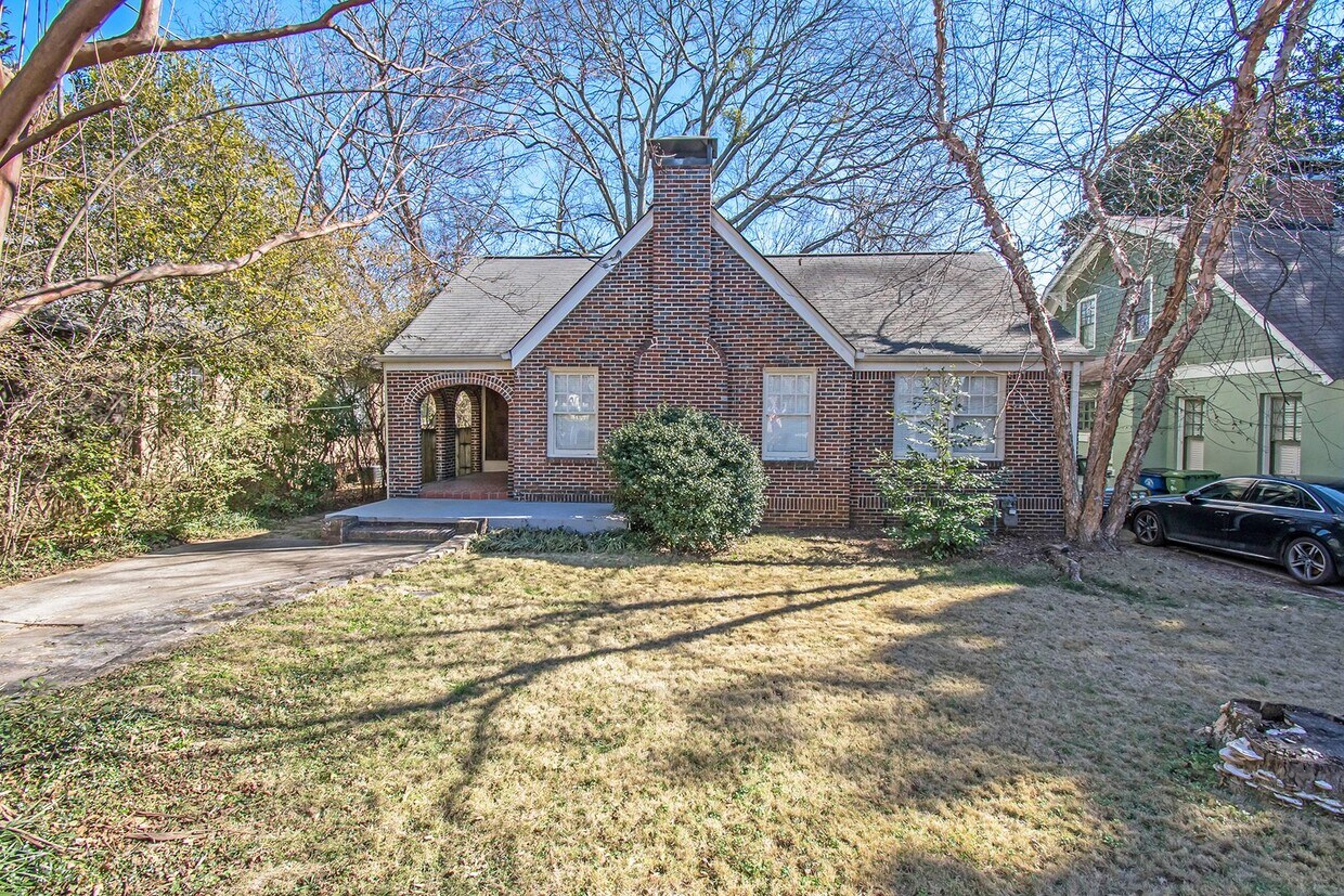 Primary Photo - 2 Bedroom in Intown Atlanta