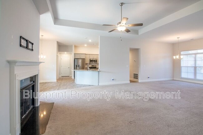 Building Photo - 281 Union Dr