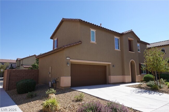 Foto del edificio - 8348 Gourley Ave