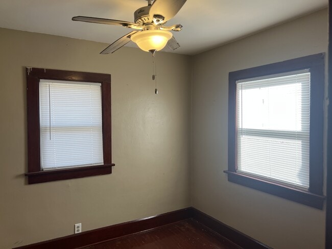 Foto del edificio - 1412 Alpha Ave