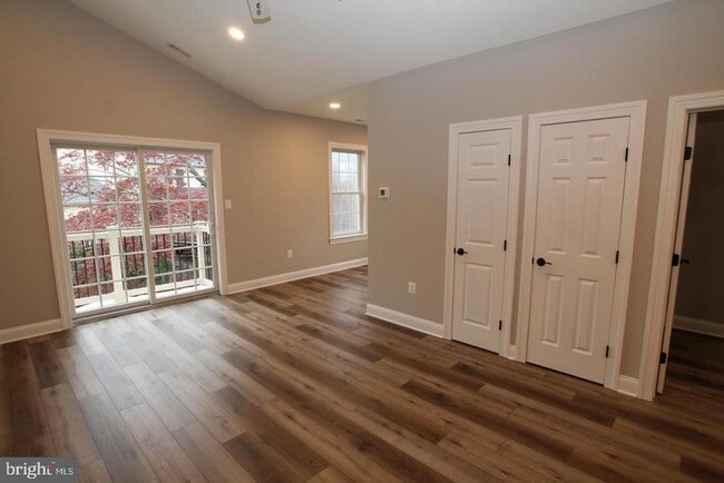 Building Photo - 301 Edgeboro Dr