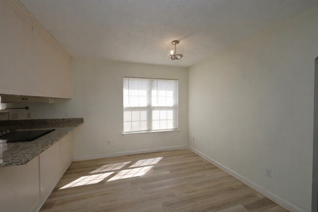 Foto del edificio - 3063 Schroer Dr