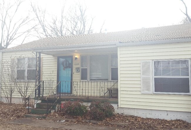 Photo - 1008 S Stanley St House