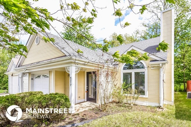Building Photo - 4217 Bay Pointe Dr