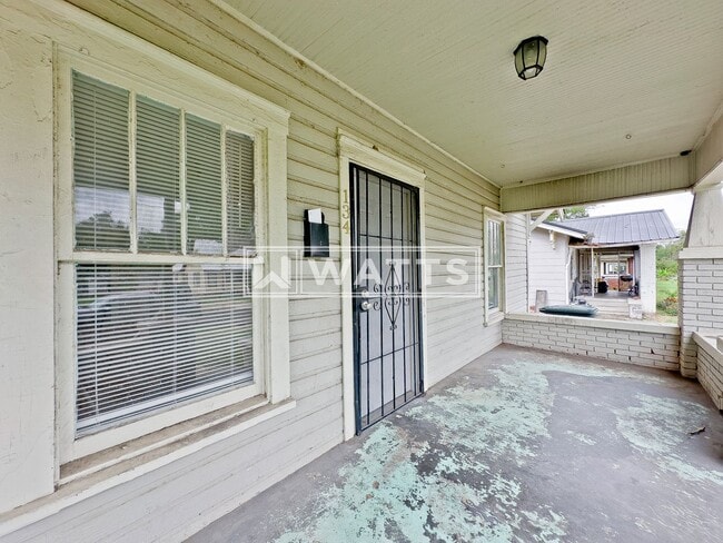 Building Photo - 134 69th Pl N