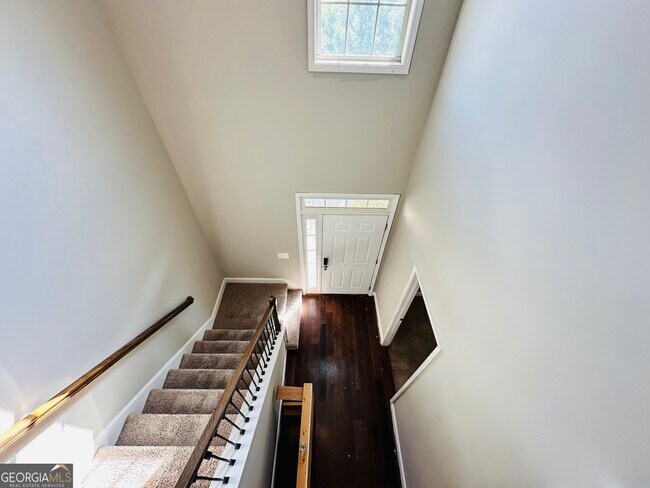 Foto del edificio - 1255 Woodville Ct