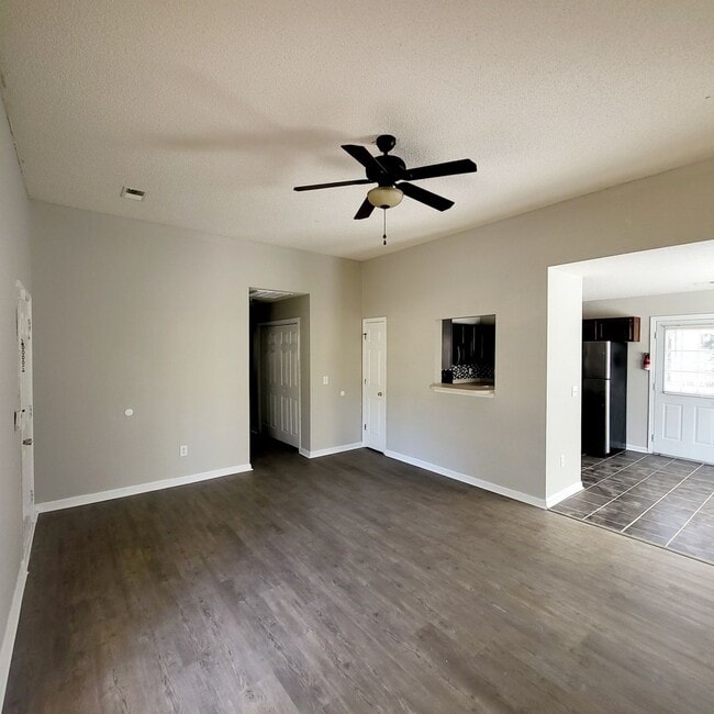 Foto del edificio - 511 Caddis Creek Rd