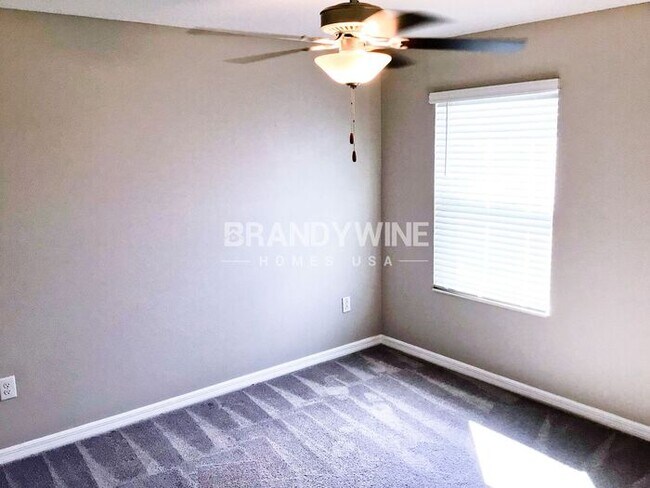 Building Photo - MOVE IN SPECIAL - BELMONT TOWNHOMES - AUGU...