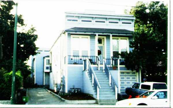 Building Photo - 1590 Buena Vista Ave