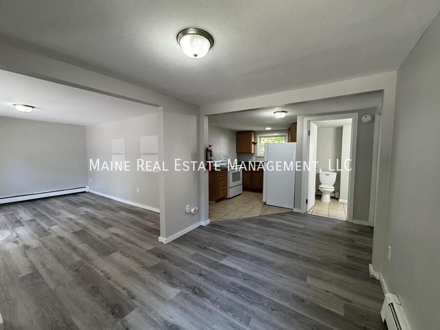 Foto principal - 206 Maine Ave