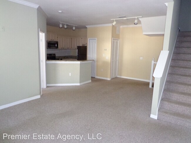 Building Photo - 2 br, 2 bath House - 3010 Legacy Villas Dr