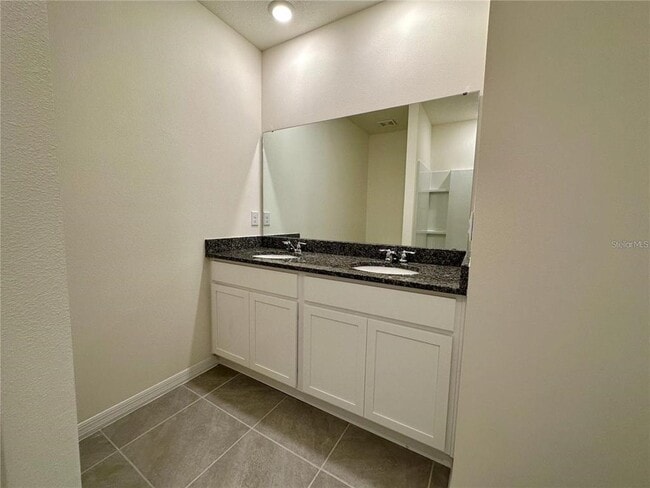 Building Photo - 2151 Tay Wes Dr